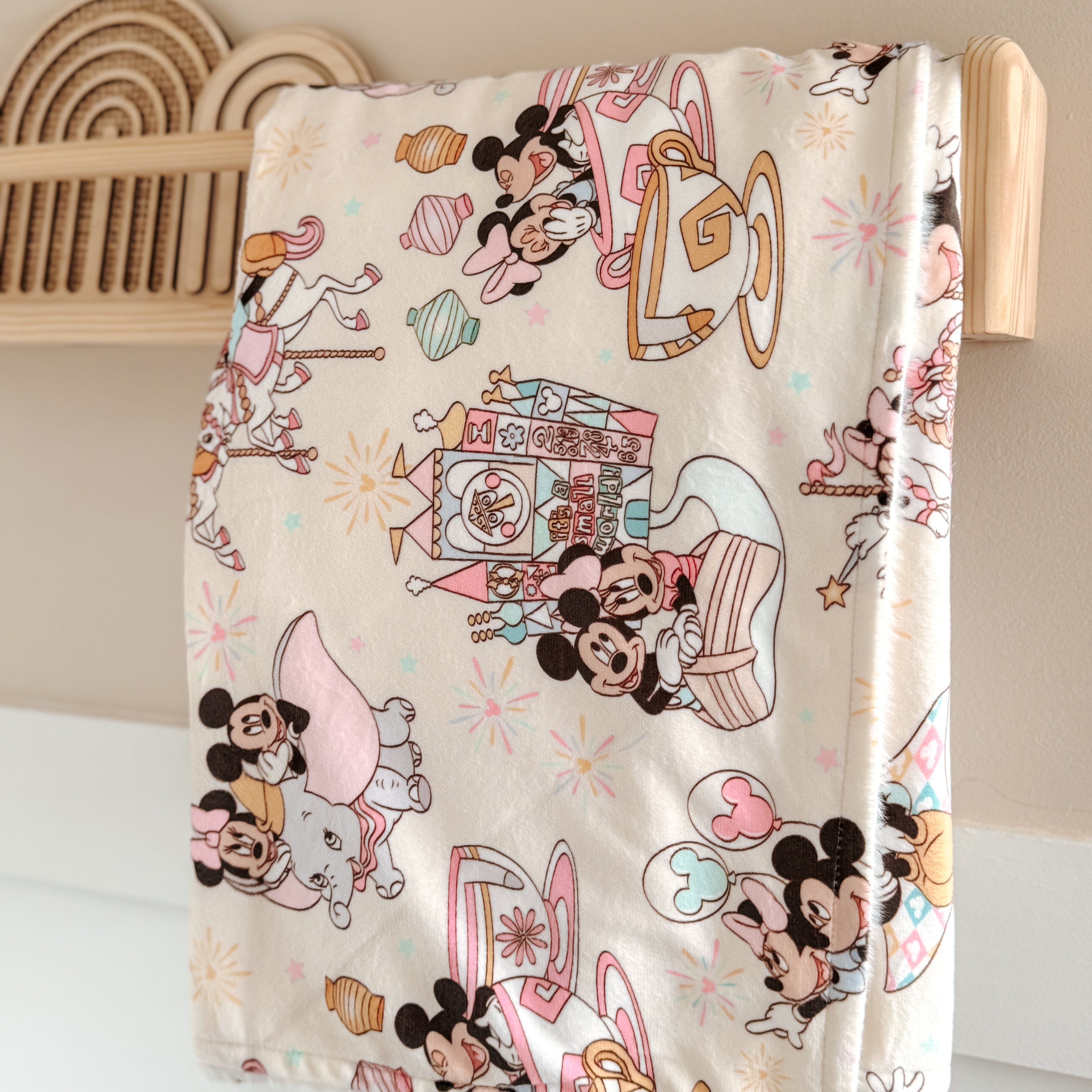 Classic Faux Fur Blankets
